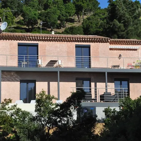 Magnifique Vue Dans Le Golfe De St-tropez *