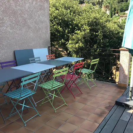 Magnifique Vue Dans Le Golfe De St-tropez Villa