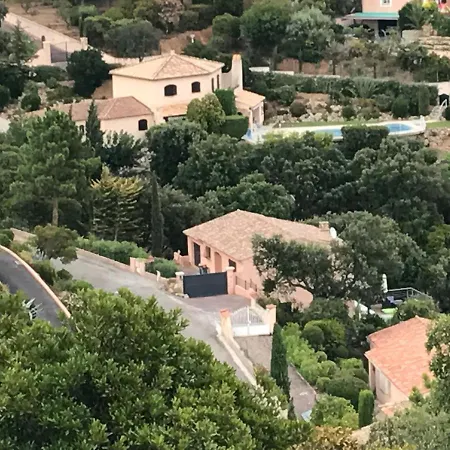 Magnifique Vue Dans Le Golfe De St-tropez Villa